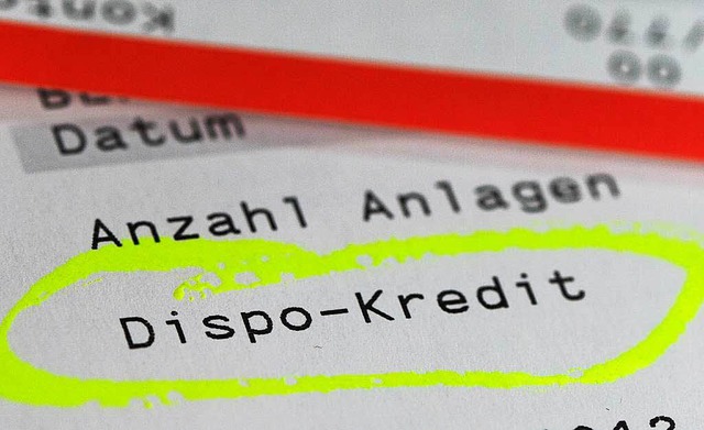 Wie hoch sind die Dispozinsen? Diese A...schleiern Banken und Sparkassen gerne.  | Foto: dpa