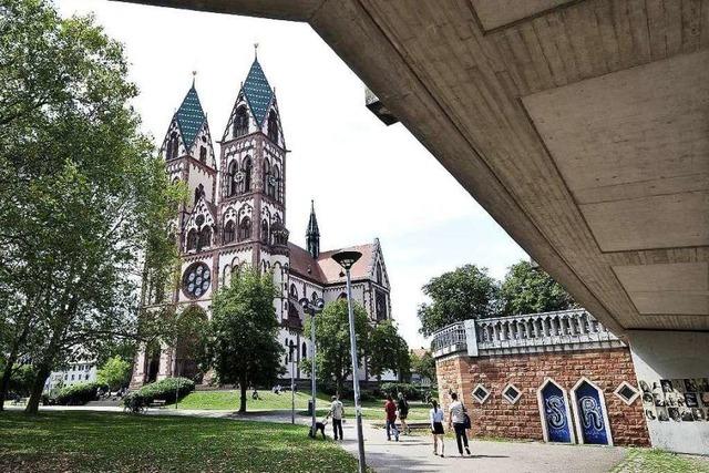 Dealer verunsichern Brger auf dem Sthlinger Kirchplatz