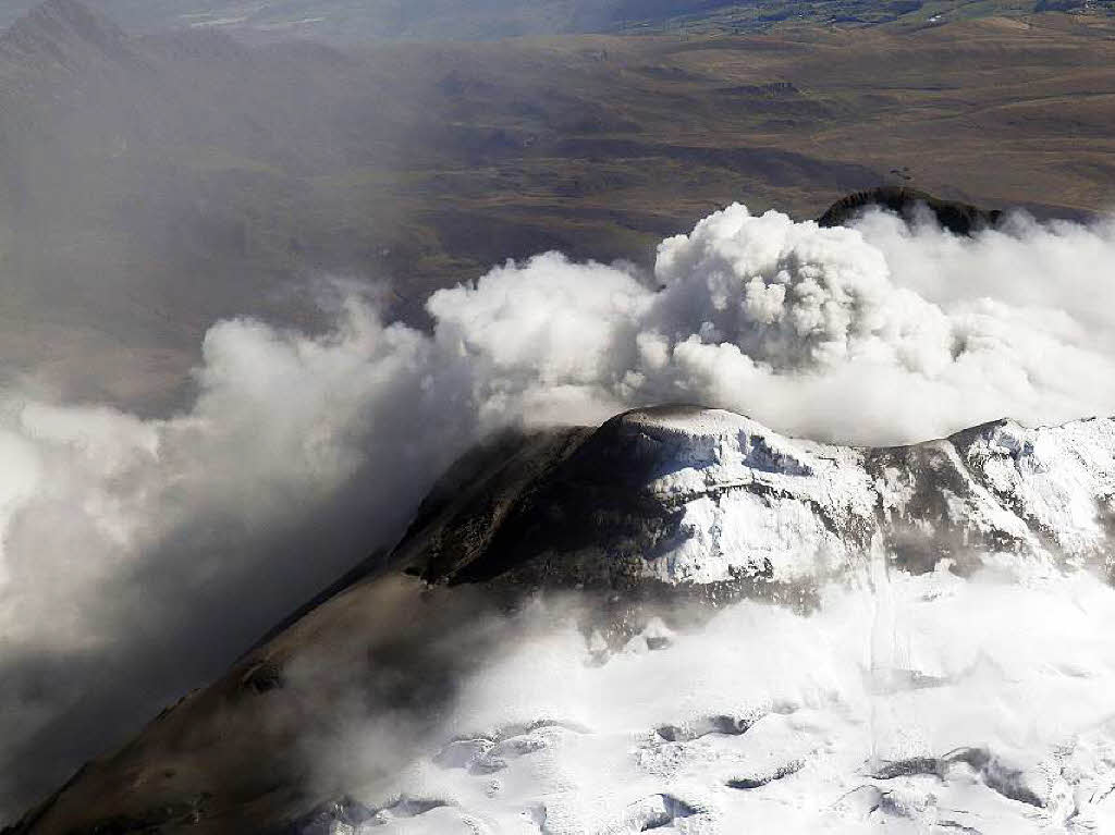 Der Cotopaxi ist 5897 Meter hoch und nur 50 Kilometer entfernt von Quito, der Hauptstadt Ecuadors. Bricht er aus, drohen Schlammlawinen.