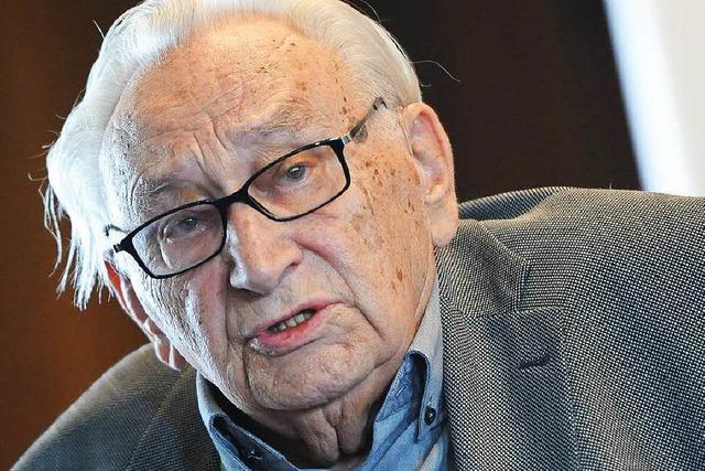 Der SPD-Politiker Egon Bahr ist gestorben