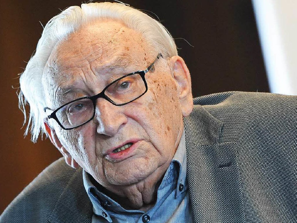 Der SPDPolitiker Egon Bahr ist gestorben Deutschland Badische Zeitung