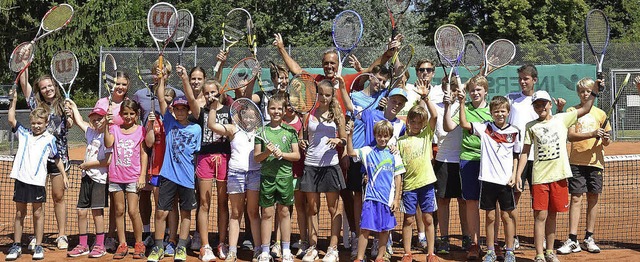 Die Teilnehmer des  legendre Sun &amp...es Tennisclubs Grn-Wei Kirchzarten.   | Foto: Juliane Schrder