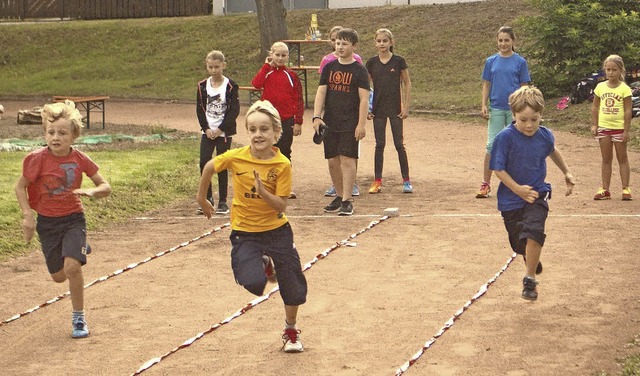 Und ab geht die Post: Die Kinder hatte...ahmen der Ferienspielaktion viel Spa.  | Foto: Helmut Ritter