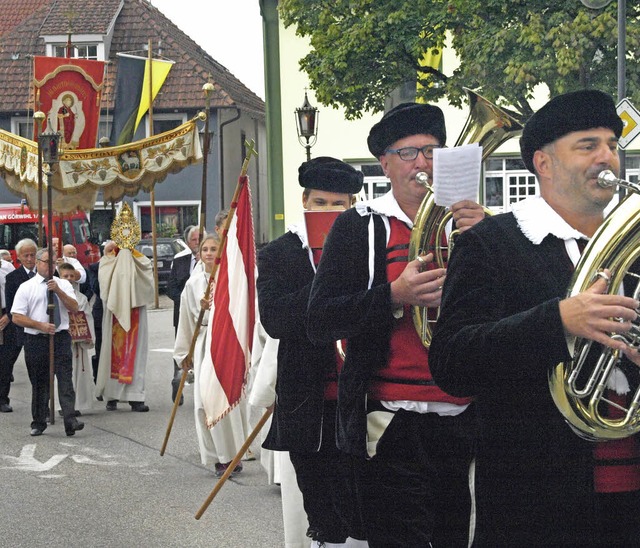 Das Patronatsfest des Heiligen Barthol...ilie in Grwihl eine Wohnung zu finden  | Foto: Karin Stckl-Steinebrunner