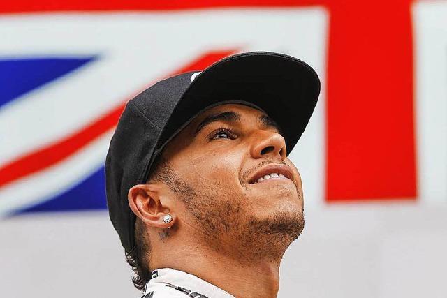 Hamilton siegt, Vettel rastet aus