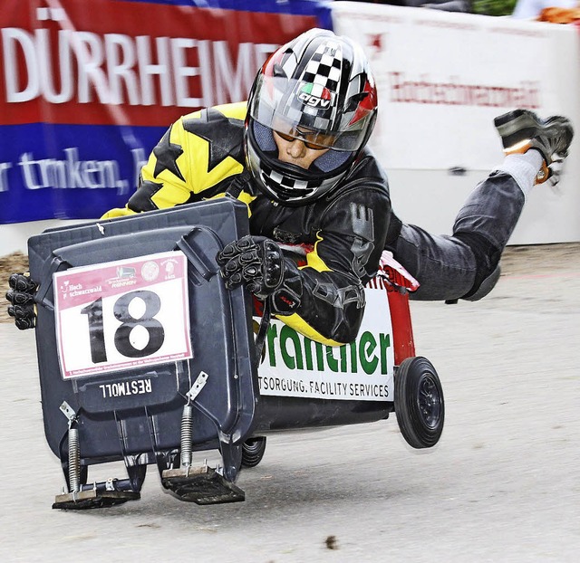 Rasanter Mlltonnenritt   | Foto: Kamera 24