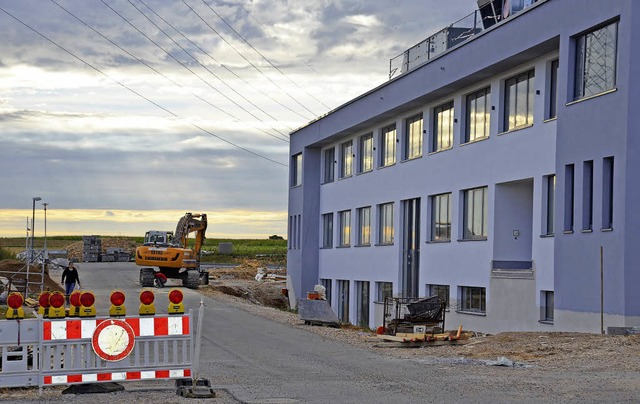 Die Gerwigstrae entlang des neuen Per...der Firma WST soll  ausgebaut werden.   | Foto: M. Wunderle