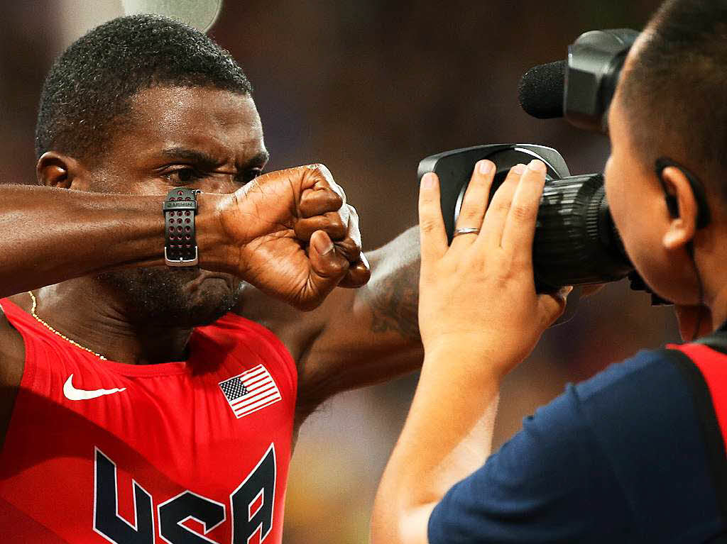 Justin Gatlin, USA, posiert vor dem Finale ber 100 Meter fr die Kamera.