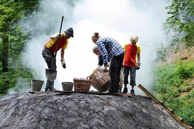 Fotos: BZ-Ferienaktion Kohlenmeiler am Schauinsland