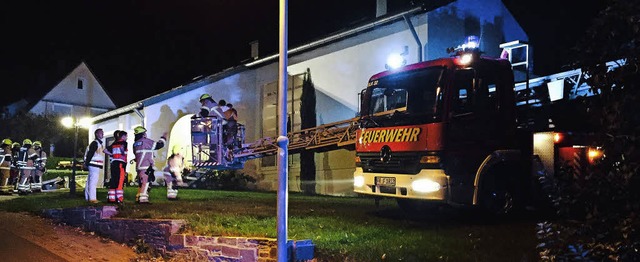 Kellerbrand in einem Wohnhaus in Heitersheim.   | Foto: Kai Ullwer