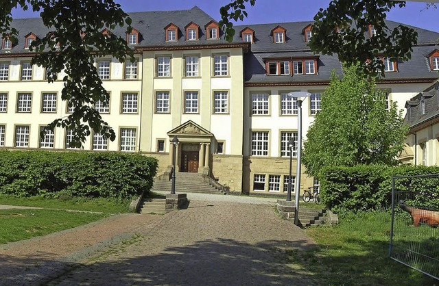 Eine gute Adresse frs Essen in der Mensa: das Clara-Schumann-Gymnasium   | Foto: Schule