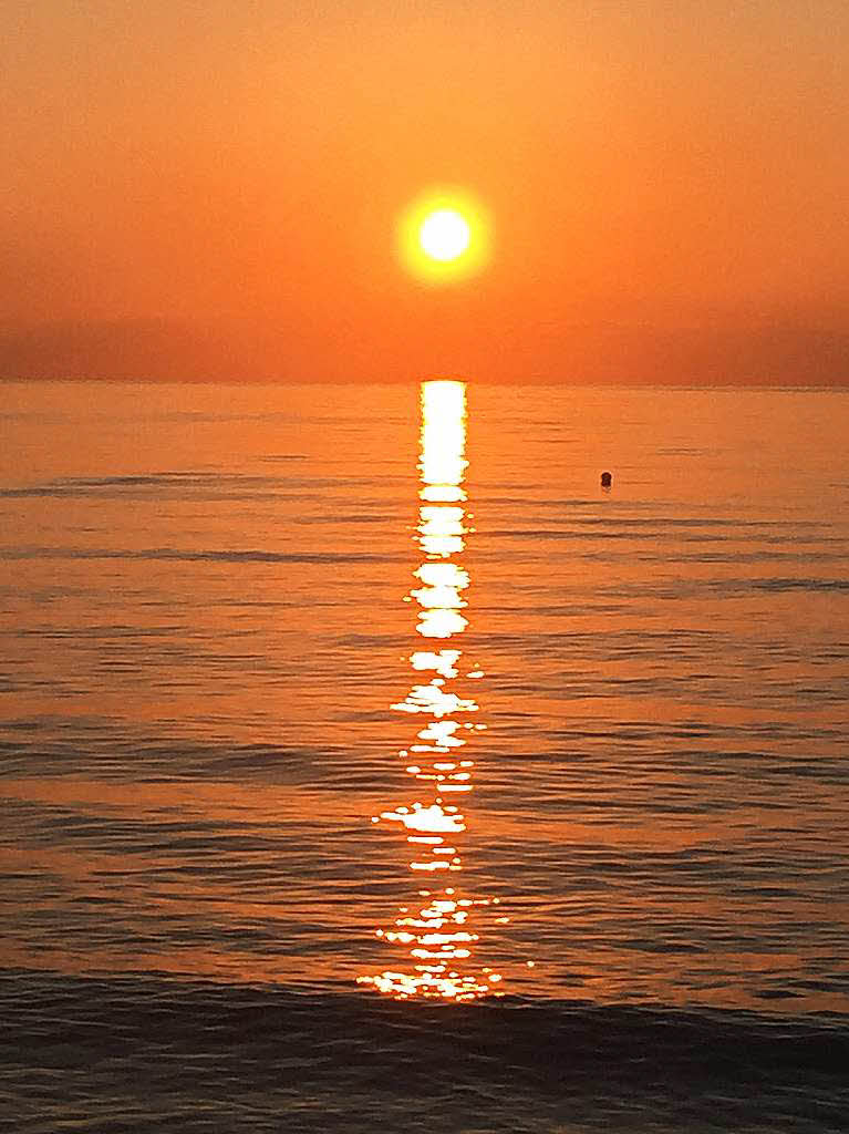 Sonnenaufgang bei San Teodoro auf Sardinien im August um 7 Uhr morgens von Julian Wieprecht aus Rheinfelden.