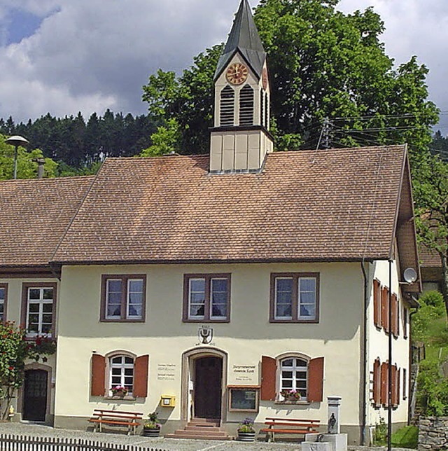 Im alten Rathaus in Ried hlt die Geme...lbewerber bereit. Sie steht aber leer.  | Foto: Peter Hendrik Paul