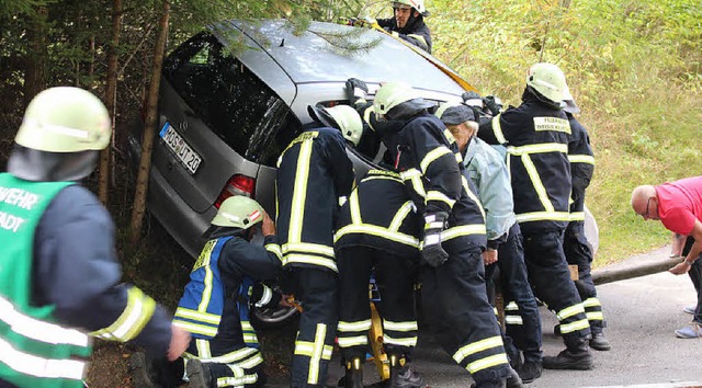 In Schieflage geriet dieser Kleinwagen.   | Foto: Kamera24