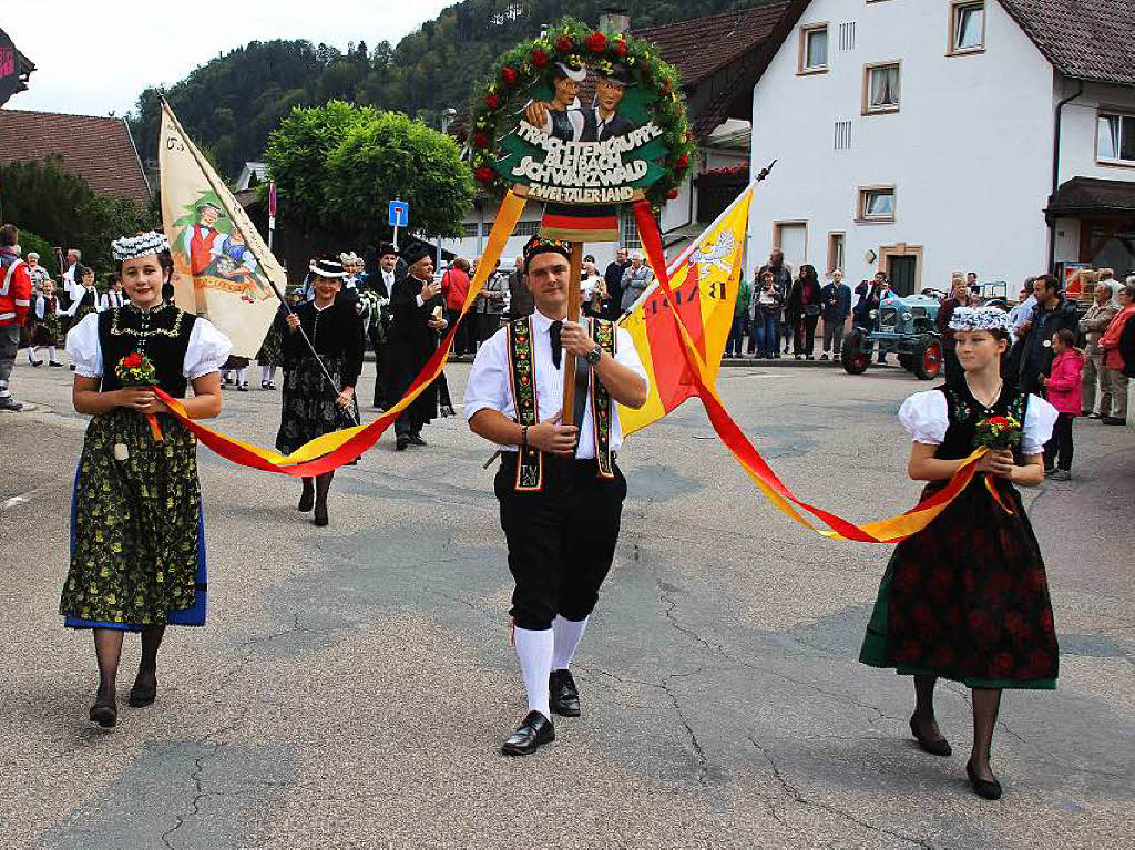 Der Trachten-, Heimat- und Brauchtumsverein Zweitlerland.