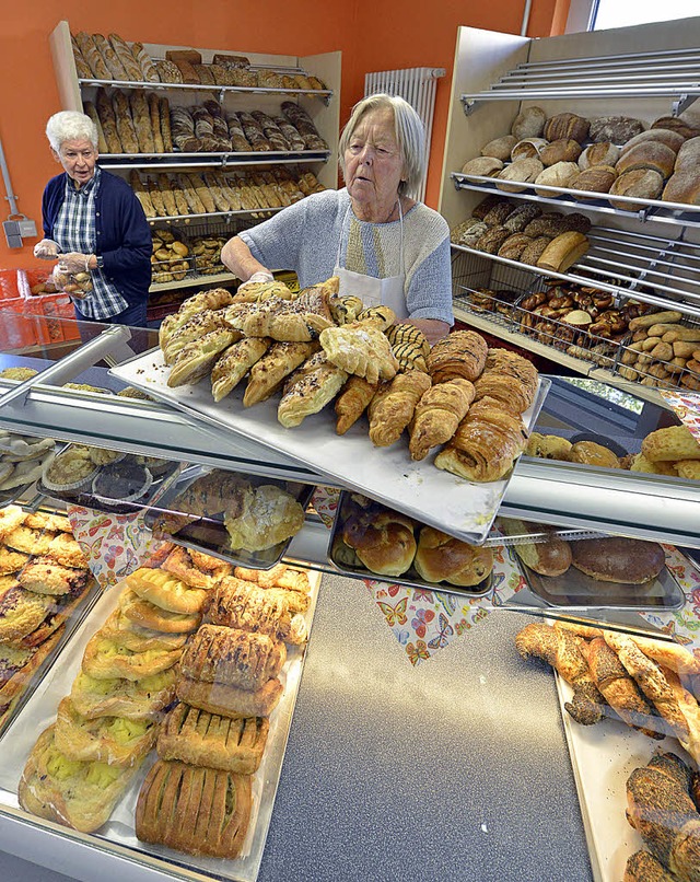 Appetitlich: die Brot- und Kuchentheke   | Foto: Michael Bamberger