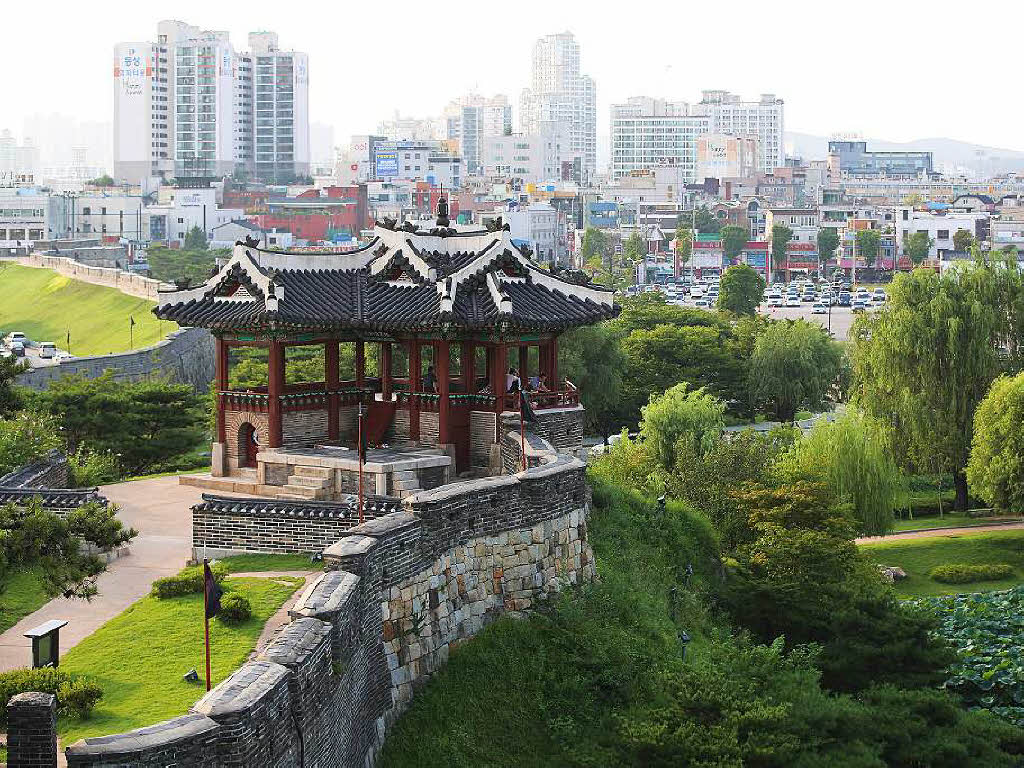 Teile des Hwaseong-Festung