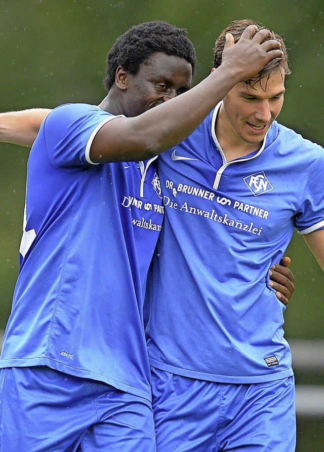 Zwei, die auch im Heimspiel gegen den ...s) und Arne Mundinger vom FC Neustadt   | Foto: patrick seeger