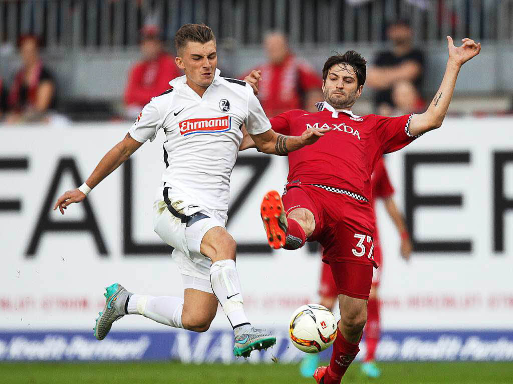 Nach einem Arbeitssieg stehen fr die Spieler von Christian Streich drei Punkte und der zweite Rang in der Tabelle zu Buche.