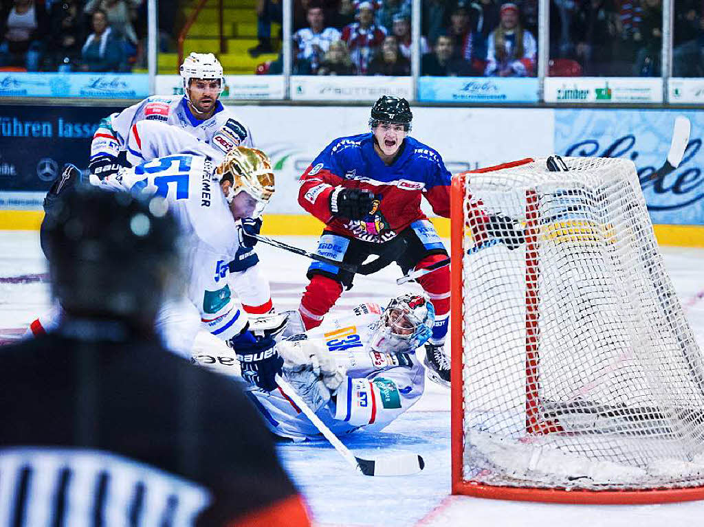 Debt in der zweiten Liga: Der EHC Freiburg musste gegen die Heilbronner Falken an.