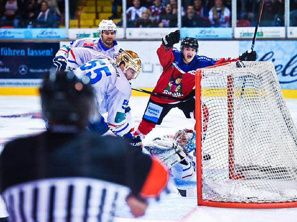 Debt in der zweiten Liga: Der EHC Freiburg musste gegen die Heilbronner Falken an.