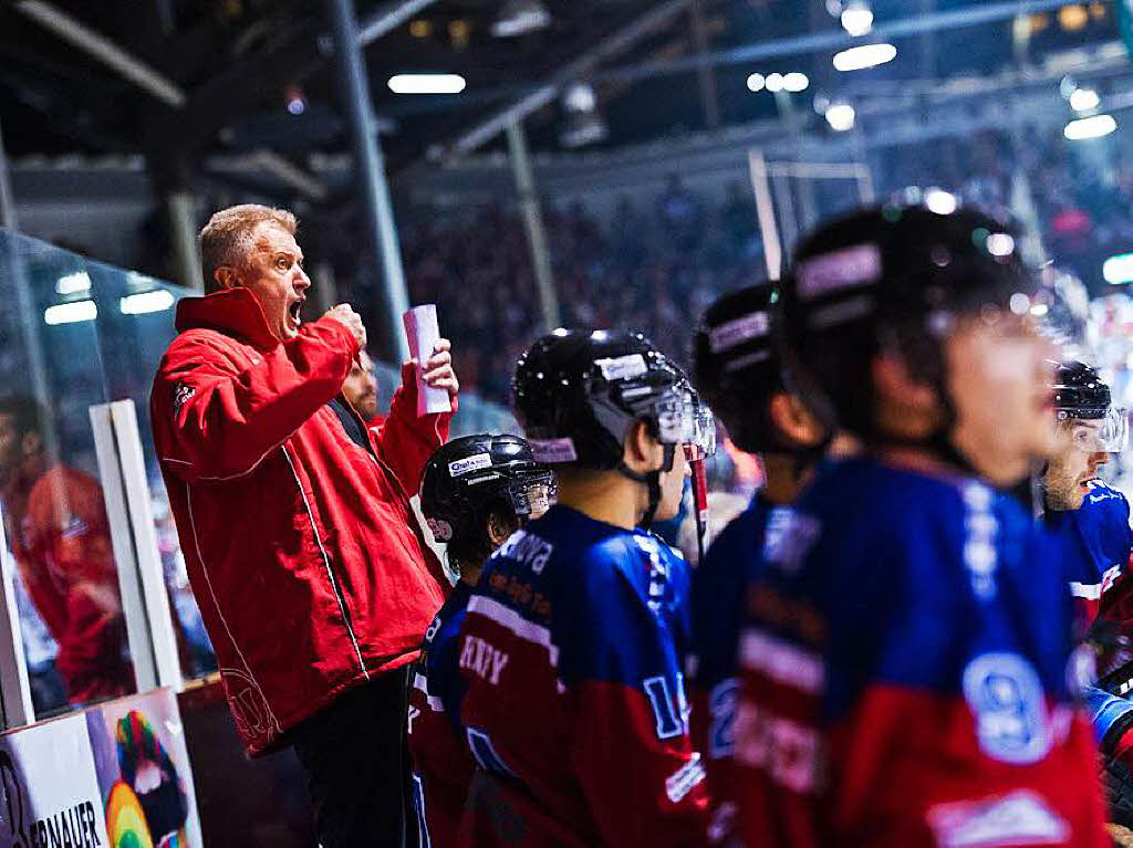 Debt in der zweiten Liga: Der EHC Freiburg musste gegen die Heilbronner Falken an.