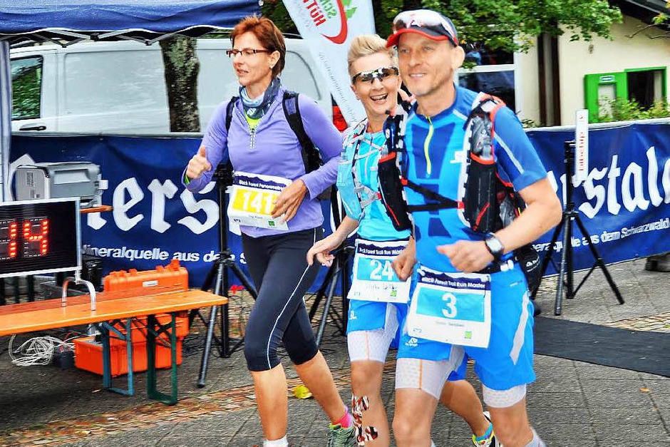 Gute gelaunt waren die Läufer und Läuferinnen. Kein Wunder, die Strecken und das Wetter waren perfekt (Foto: Horst Dauenhauer) Gute gelaunt waren die Läufer und Läuferinnen. Kein Wunder, die Strecken und das Wetter waren perfekt (Foto: Horst Dauenhauer)