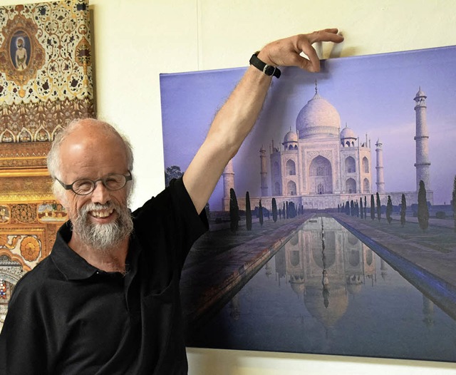 Thomas Dix vor seinem Taj Mahal   | Foto: Sarah Nltner