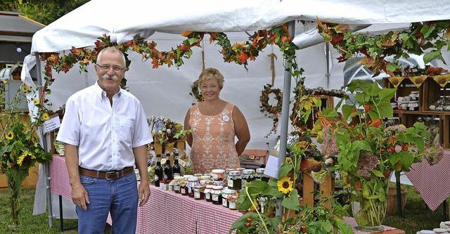 Beim Verenenfest wird  auch Selbstgema...hter Marmeladen und Sfte beeindruckt.  | Foto: Jochen Voigt