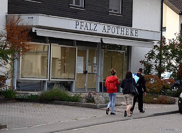 Ins frhere Domizil der Pfalz-Apotheke... Hauptstrae zieht kein Geschft ein.   | Foto: Maier