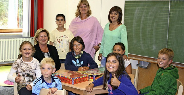 Die Schulkinder fhlten sich auf Anhie...teten Betreuungsraum der Grundschule.   | Foto: Roswitha Klaiber