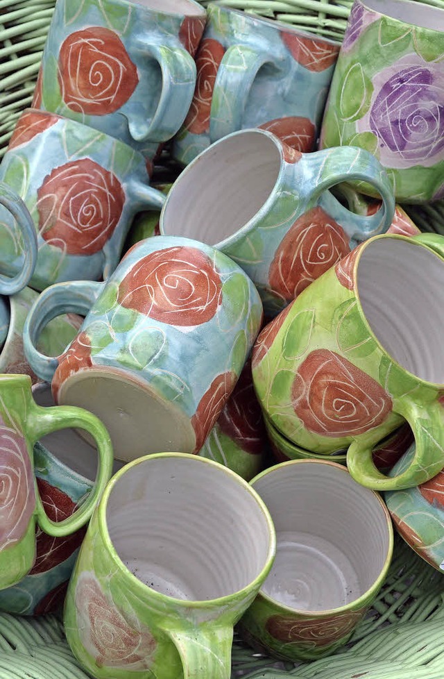 Zieht viele Besucher an: der Keramikmarkt  | Foto: LANGELOTT