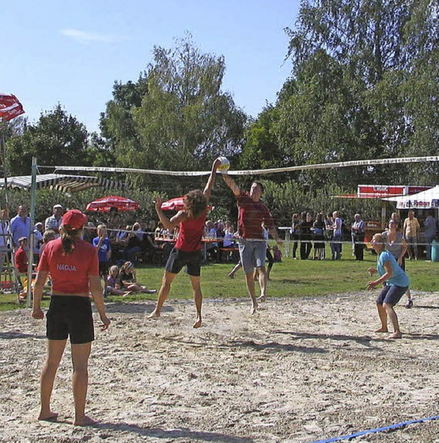 Die Beachvolleyballer spielen knftig auf Spezialsand.   | Foto: Bode