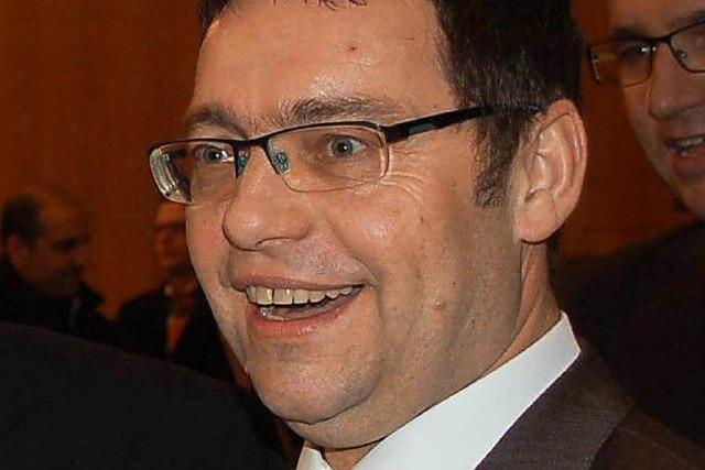 Klaus Muttach als Oberbürgermeister wiedergewählt