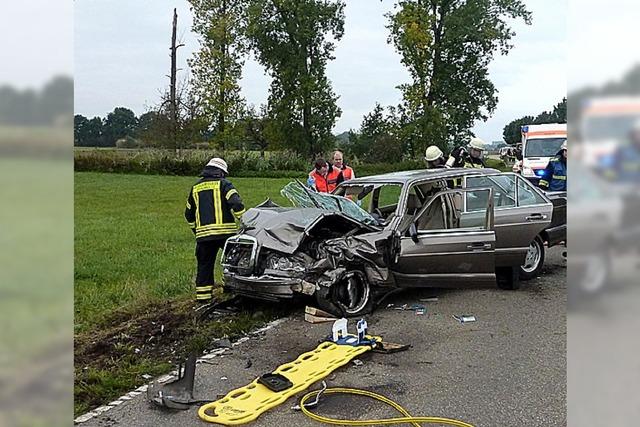 Zwei Tote nach schwerem Unfall