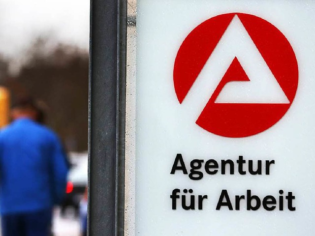 Die Jobcenter der Agentur fr Arbeit s..., sagt Bundesarbeitsministerin Nahles.  | Foto: dpa