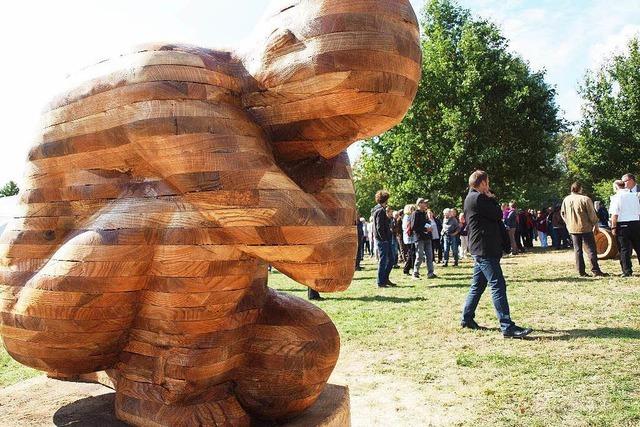 Fotos: Holzbildhauer-Symposium in Kenzingen
