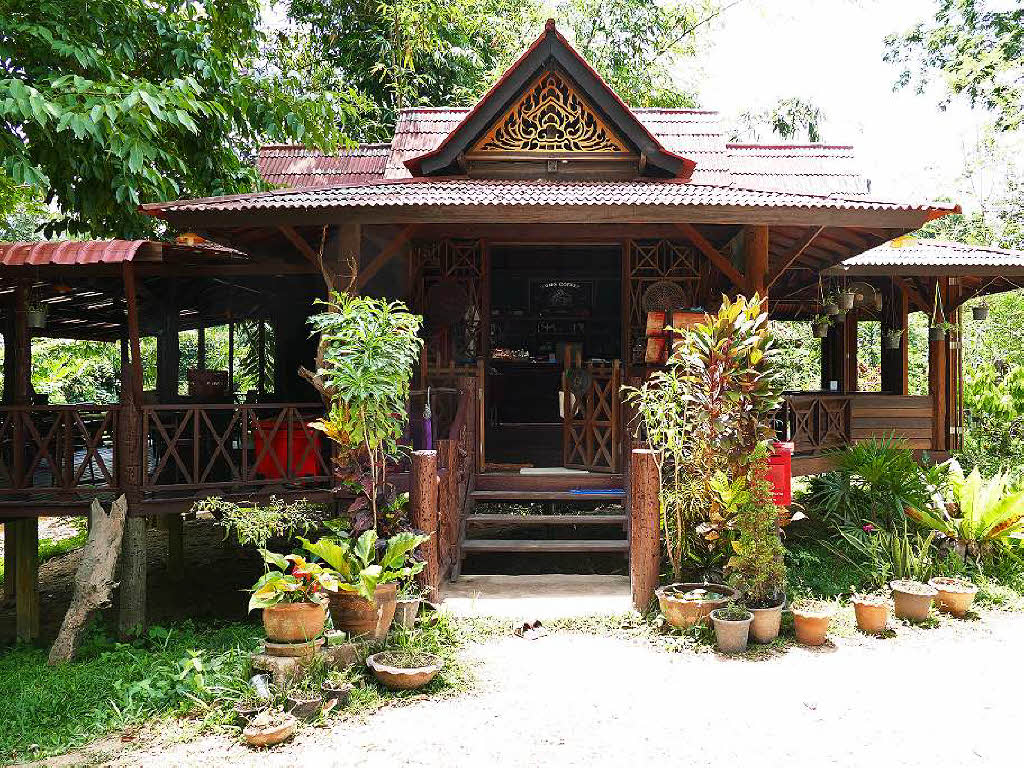 Restaurant im Gong Valley in Kra Buri
