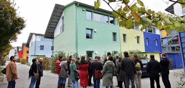 Baugruppen, die   auch im Freiburger S...nen am Kurhaus&#8220; in Kirchzarten.   | Foto: AFP/Erich Krieger