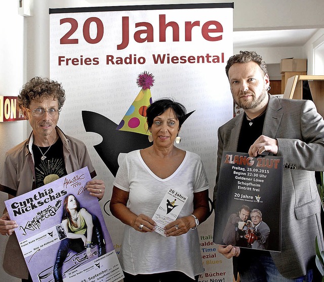 Prsentieren das Geburtstagsprogramm: ...d Deschler vom Freien Radio Wiesental   | Foto: Heiner fabry