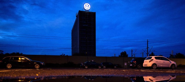 Dstere Stimmung: das  VW-Werk in Wolfsburg   | Foto: DPA