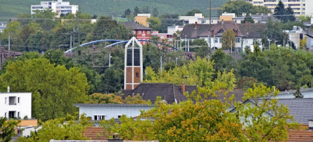 Vom Dach des Rheincenters sieht Friedl... den sich die Stadt nun kmmern will.   | Foto: Lauber