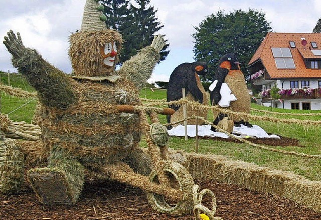 &#8222;Clowns in der Manege&#8220; (li...pe ist vom Tennisclub gestaltet worden  | Foto: Pichler