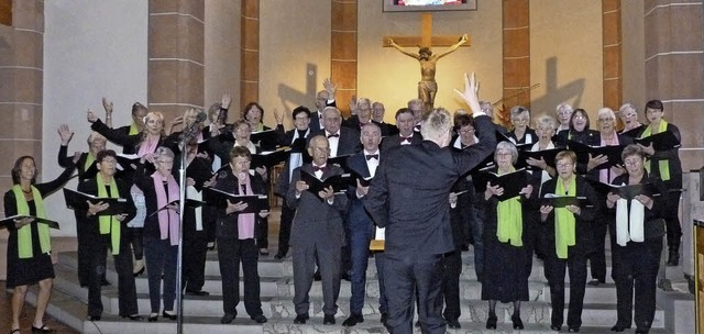 Mit einem Festgottesdienst feierten di...hringer Kirchenchors das Chorjubilum.  | Foto: Chrsitine Weirich