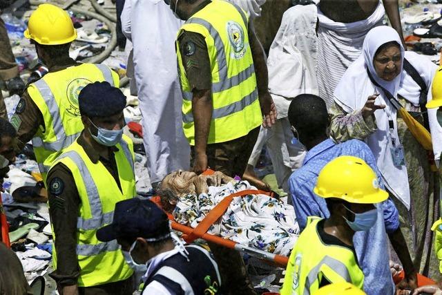 Mehr als 700 Tote nach Panik nahe Mekka
