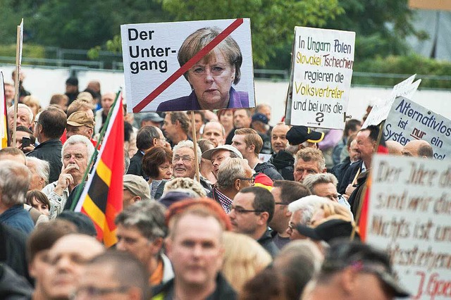 Pegida-Demonstration in Dresden   | Foto: DPA