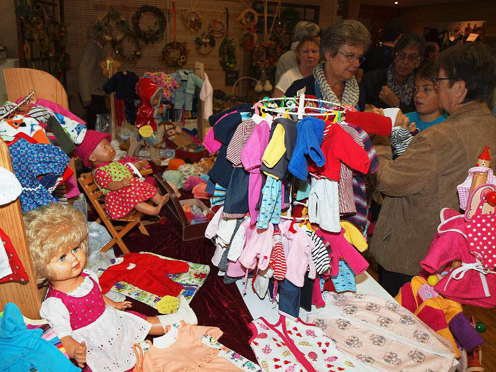 Die Puppen gehren seit Jahr und Tag zum Herbstmarkt.