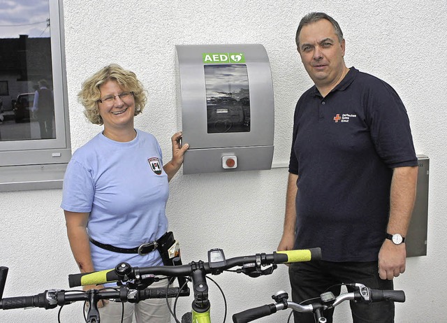 Eveline Zimmermann vom Radfahr- und Wa...lator beim Brgerhaus in Rotzel vor.    | Foto: Reinhard Herbrig