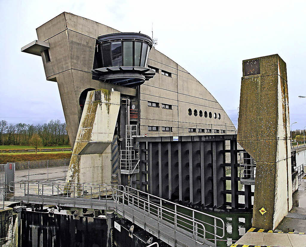 Eine Schleuse vom Stararchitekten Elsass Badische Zeitung