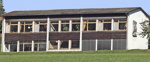 Im alten  Schulhaus in Oberbiederbach ...eschoss zu Wohnungen umgebaut werden.   | Foto: kurt meier